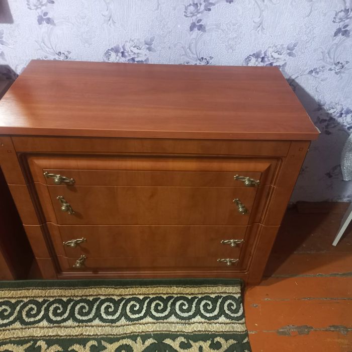 Үй жихаздары СРОЧНО сатылады.