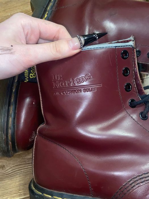 Ботинки Martens.