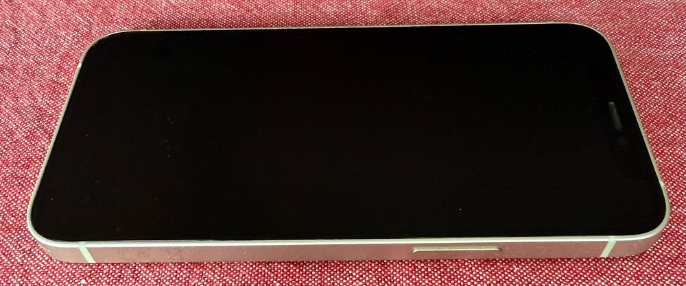 iPhone 12 mini 128 GB - чудесен от първи собственик