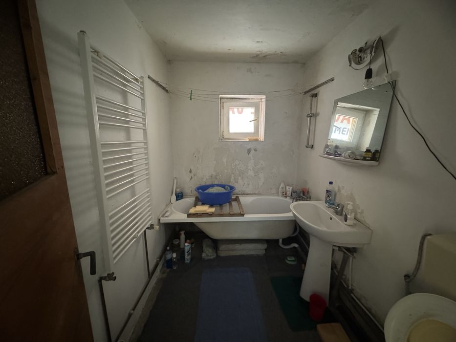 Apartament 4 camere, Otopeni  102mp