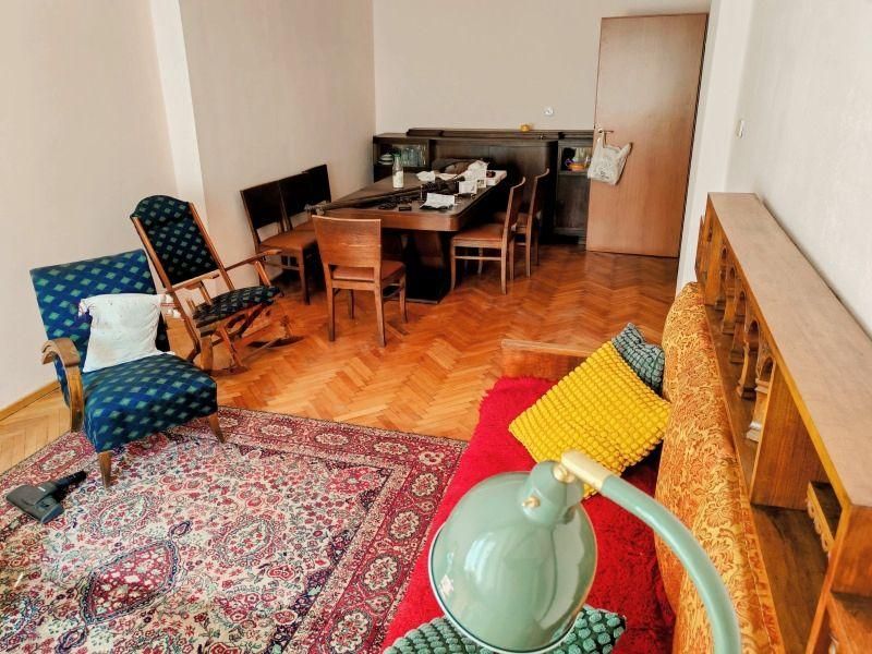 Дава се под наем Двустаен апартамент в София, Докторски паметник - 80 кв.м за 766 € - Снимка #1