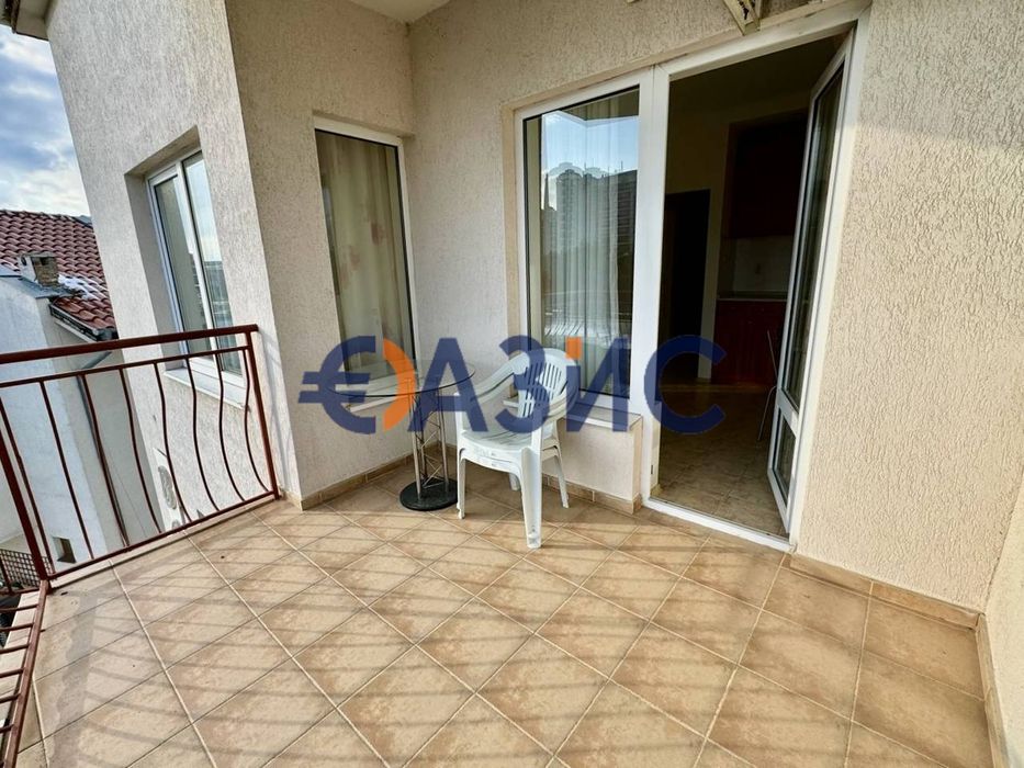 Двустаен апартамент в комплекс Бел Ер, 70 кв.м., Свети Влас, България,