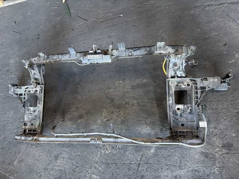 Телевизор Hyundai Sonata LF