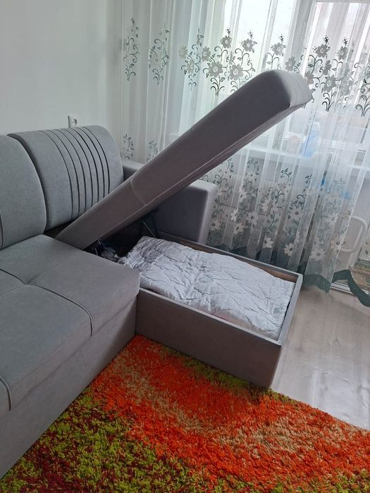 Диван в подарок тюль