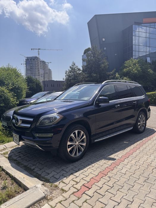 Mercedes GL 350  An 2013 model U.S.A