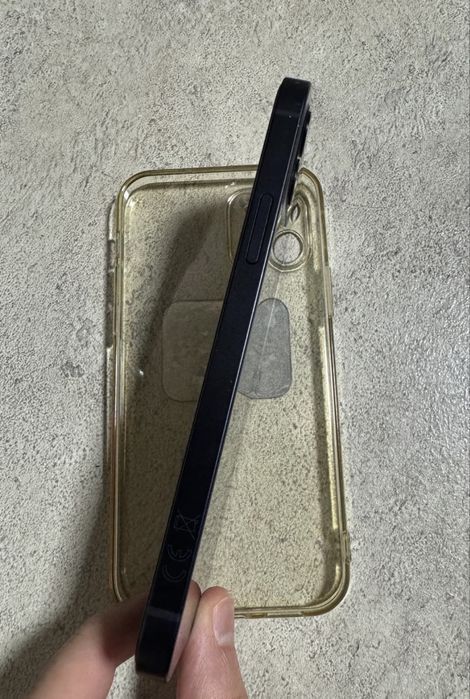 Vand sau schimb iphone 12