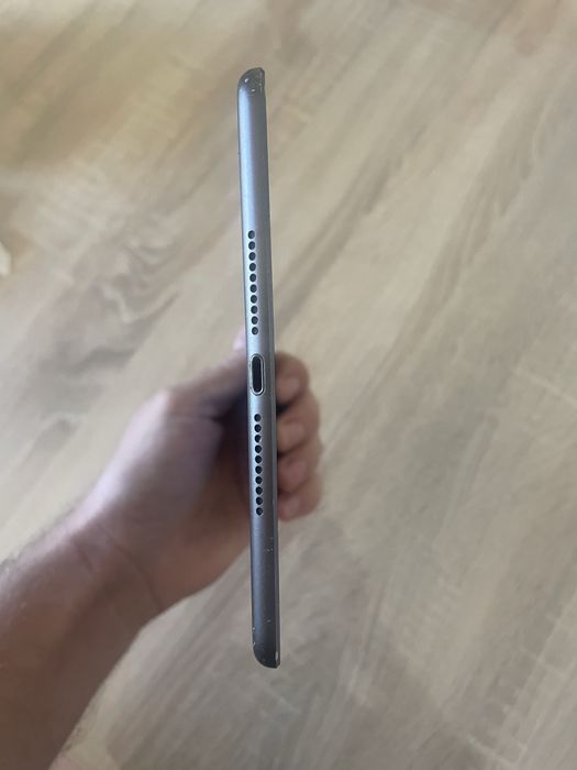 iPad mini 5, 64GB, Wi-Fi