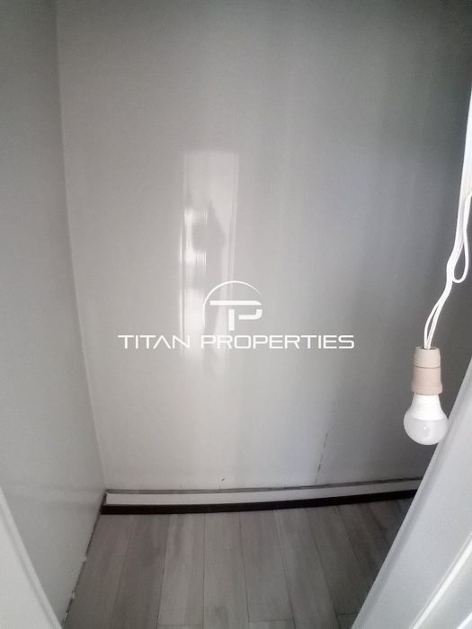 Двуетажна Къща, за продажба, кв. Сарафово