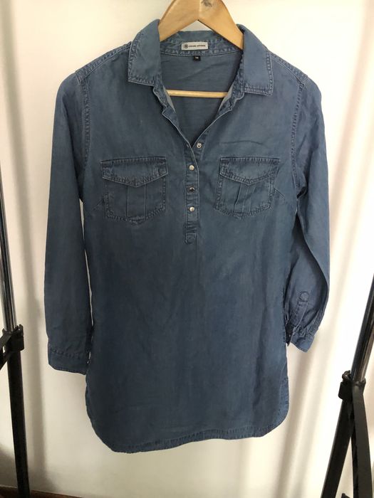 Sandale Dama , geaca de blugi si rochie