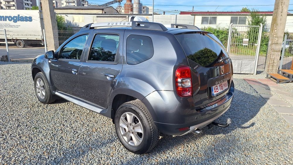 Dacia Duster 2016 4x4 1.5 Dci 110 CP Euro6 Prestige Navi Cameră Senzori Cârlig