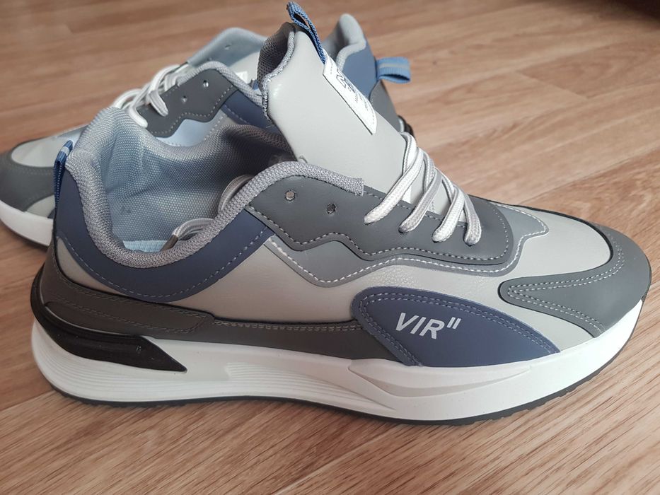 Кроссовки для бега и ходьбы