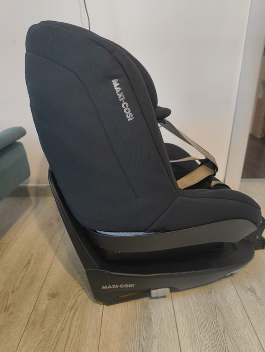 Продавам детско столче Maxi Cosi Pearl Pro2 2
