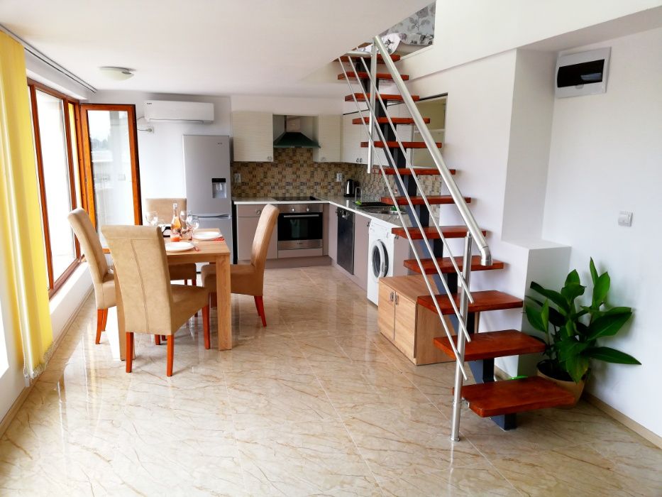 Продава се Мезонет в к.к. Слънчев бряг - 120 кв.м за 850 €/кв.м - Снимка #2