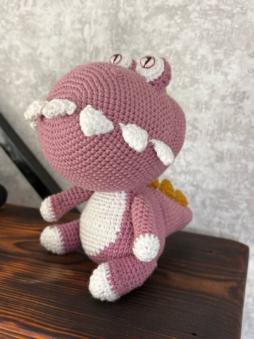 Динозавр ручной работы