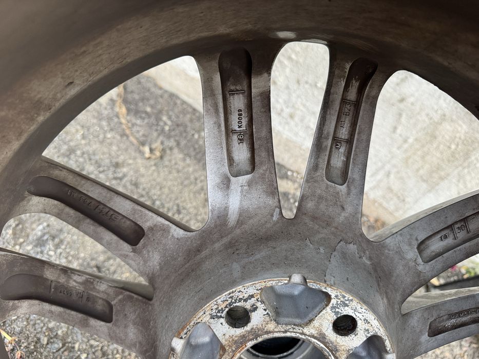 Гуми рън флат със джанти 225/45/19