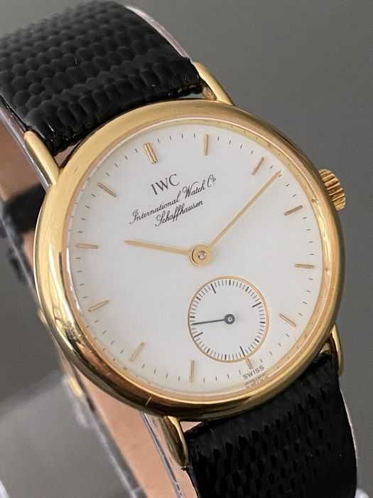 IWC - Schaffhausen Portofino 18K GOLD - 120 Years
Anniversary