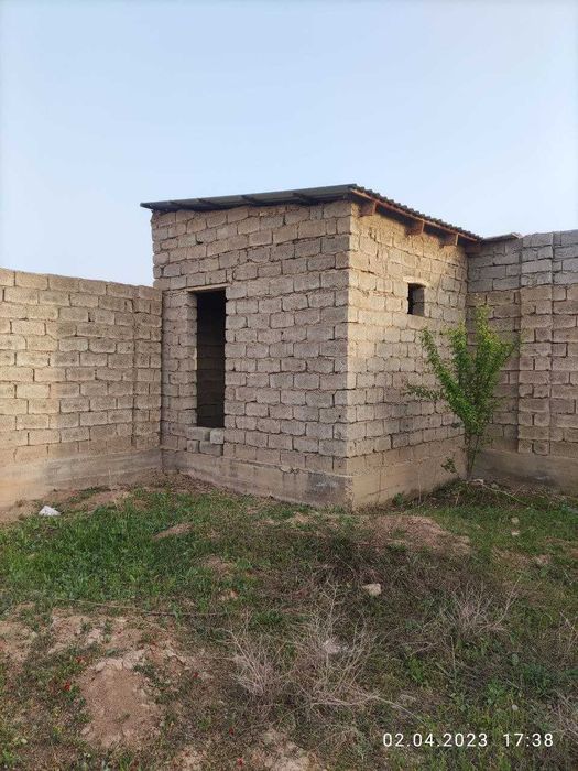 Ховли сотилади, Карши.(Қурилиши тугалланмаган)