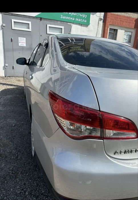 Продаю Nissan Almera