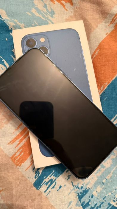 Айфон 13 на 256гб