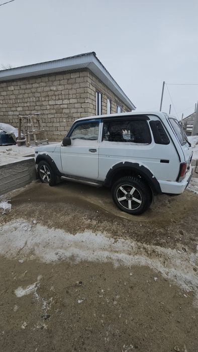 Нива сатылады 2011 жылғы