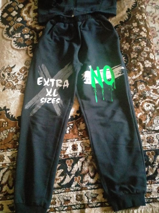 Спортивный костюм