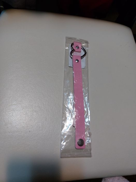 Чокер розовый с сердечком