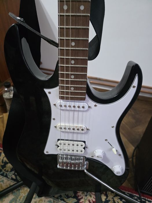 Chitară electrică Ibanez + amplificator