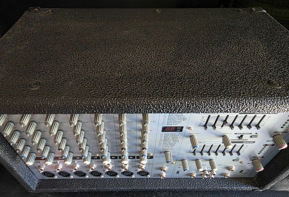 Vand Mixer activ Phonic 780 Plus