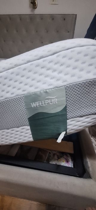 Saltea cu memorie 180/200 cm