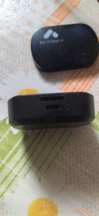 Кейс наушников китайского производителя