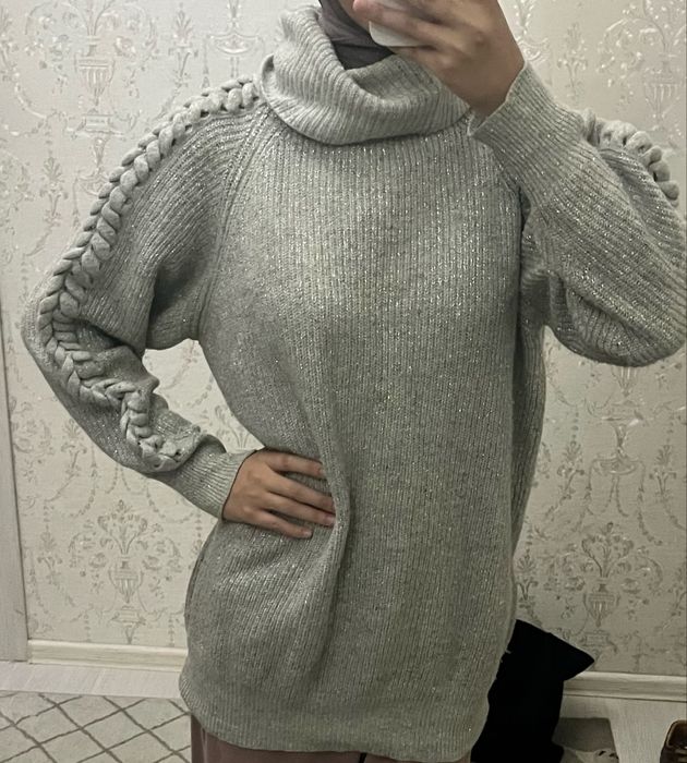 Теплый свитер, кофта женская