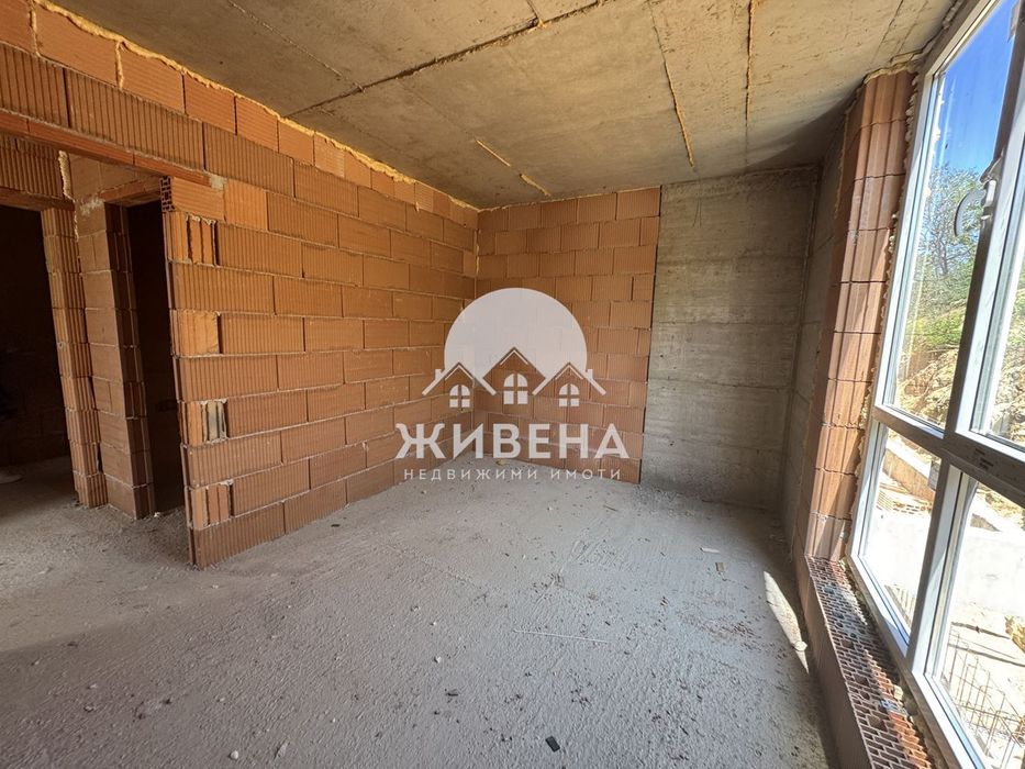 Продава се Двустаен апартамент в Варна, м-т Пчелина - 59 кв.м за 1699 €/кв.м - Снимка #2