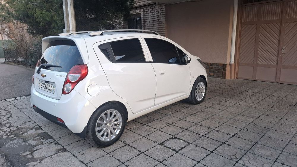 Срочно продается Спарк автомат 2022 года 4-я позиция