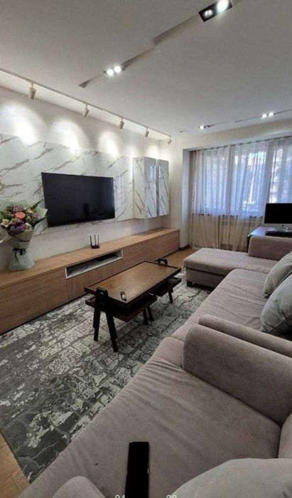 Мирабадский р! 2х ком. кв. со свежим ремонтом Ойбек метро / Кафе BON!