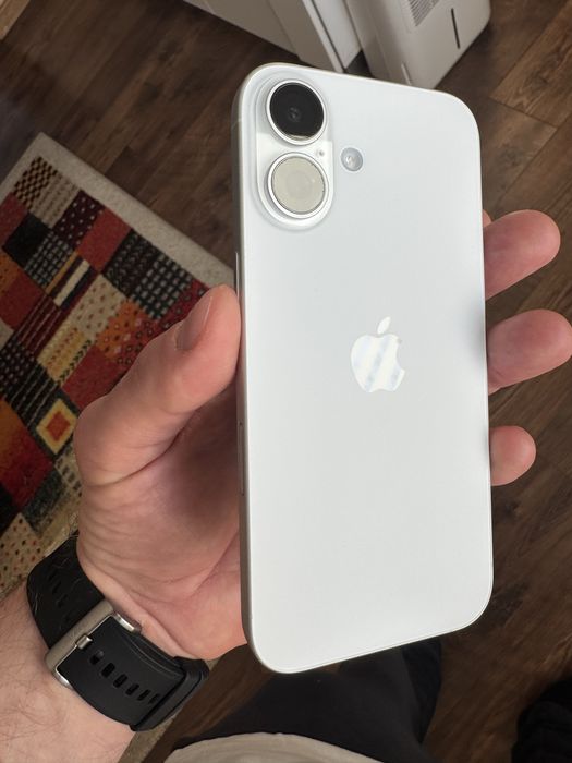 Iphone 16 128GB cu Garantie Iphone.