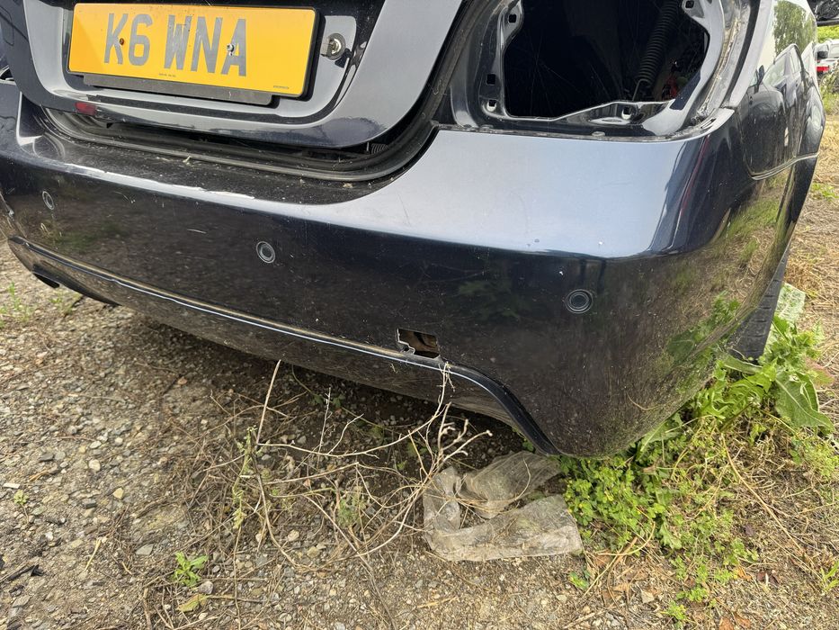 Задна броня м броня бмв е60 ОРИГИНАЛНА