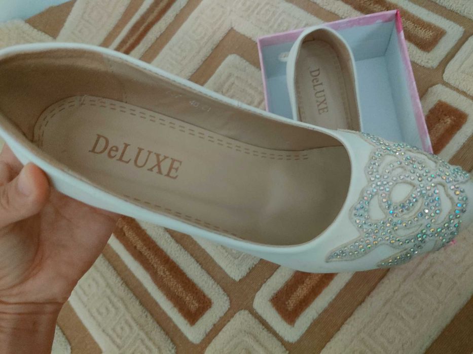 Туфли по 10 тыс тг