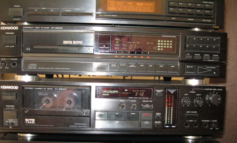 KENWOOD compact disc player DP - 880 SG