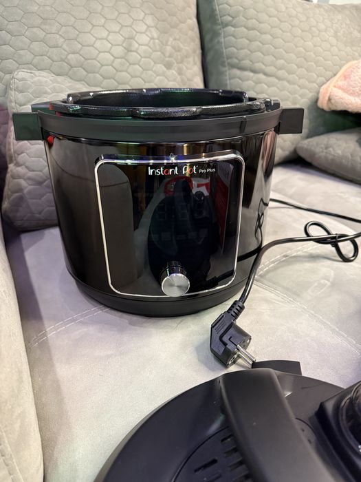 Мултикукър Instant pot Pro Plus (WiFi) / Инстант пот