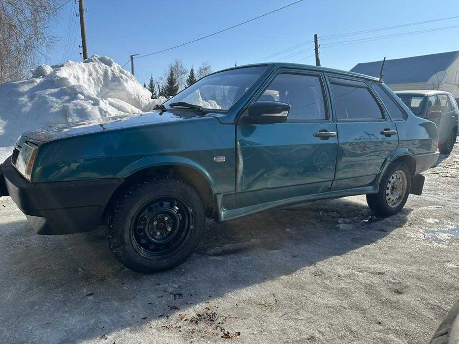 Продам машину 21099 на ходу