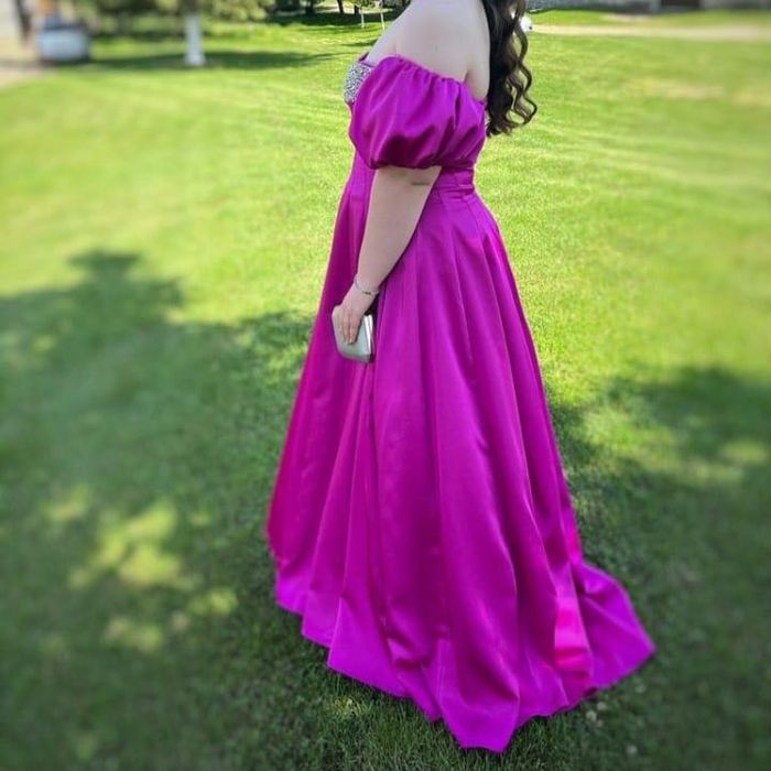 Дълга официална рокля