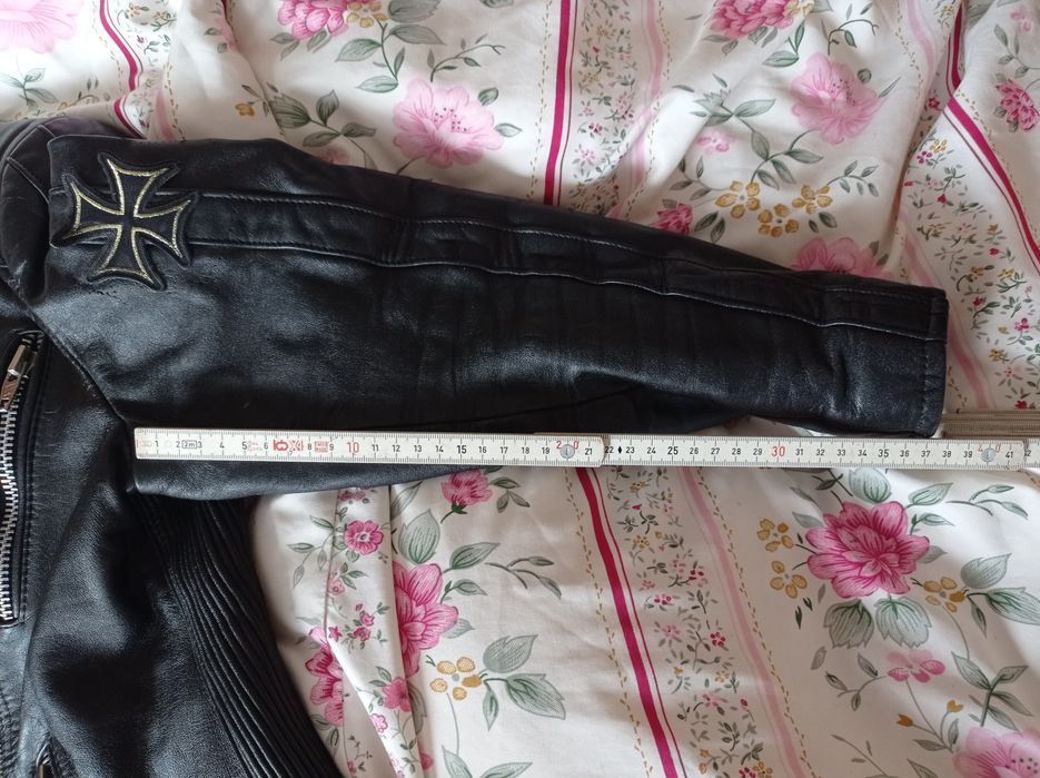 Дамско мото яке от естествена кожа – байкър / рок стил, черно