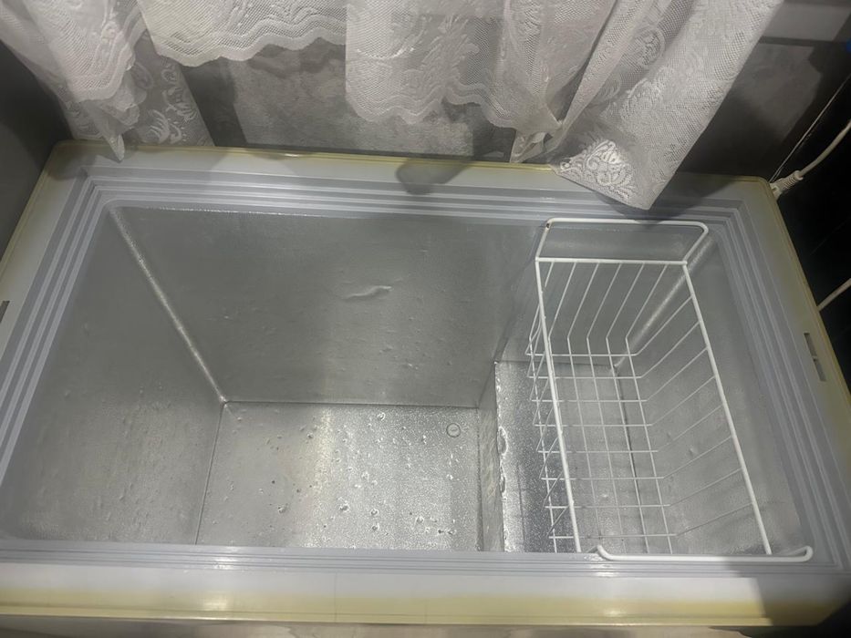 Продам СРОЧНО морозильную камеру б/у