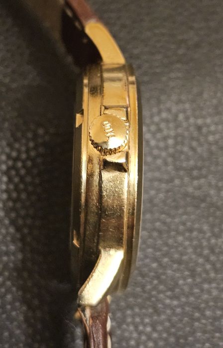 Автоматичен часовник DOXA California