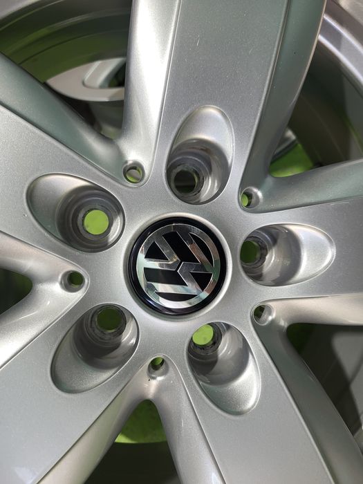 16 5x112 Vw Passat Tpuran Caddy Golf 5х112