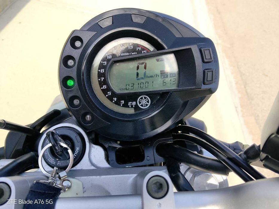 YAMAHA FZ6 650 Top