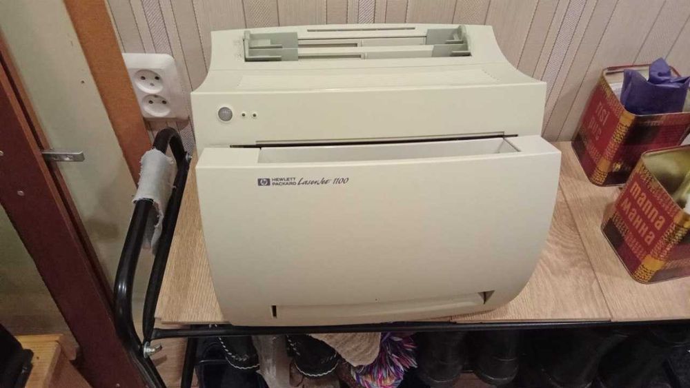 принтер Laser Jet 1100