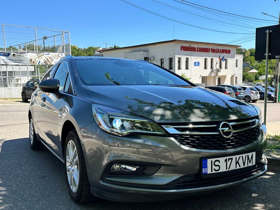 Opel Astra K+ SportsTourer 2016