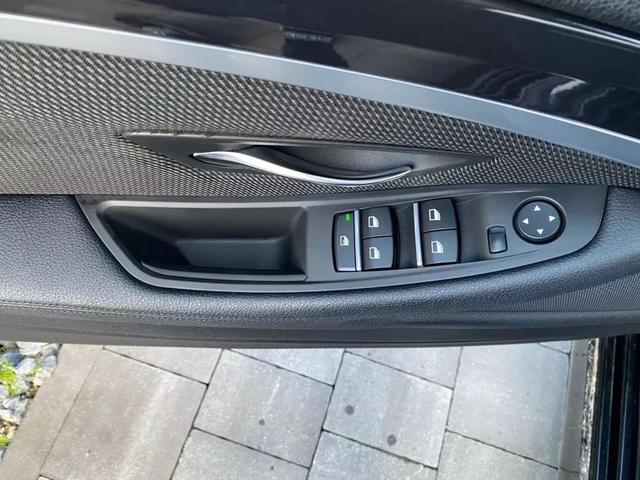 Maner interior sofer pasager Bmw stanga 5 F10 F11 negru crem maro