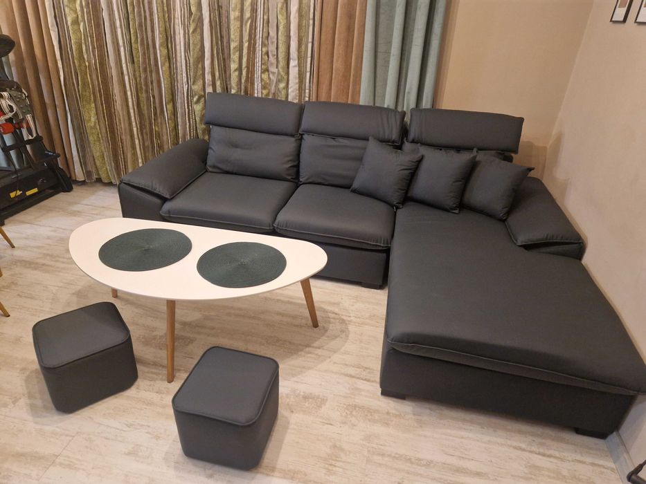 Кожен ъглов диван